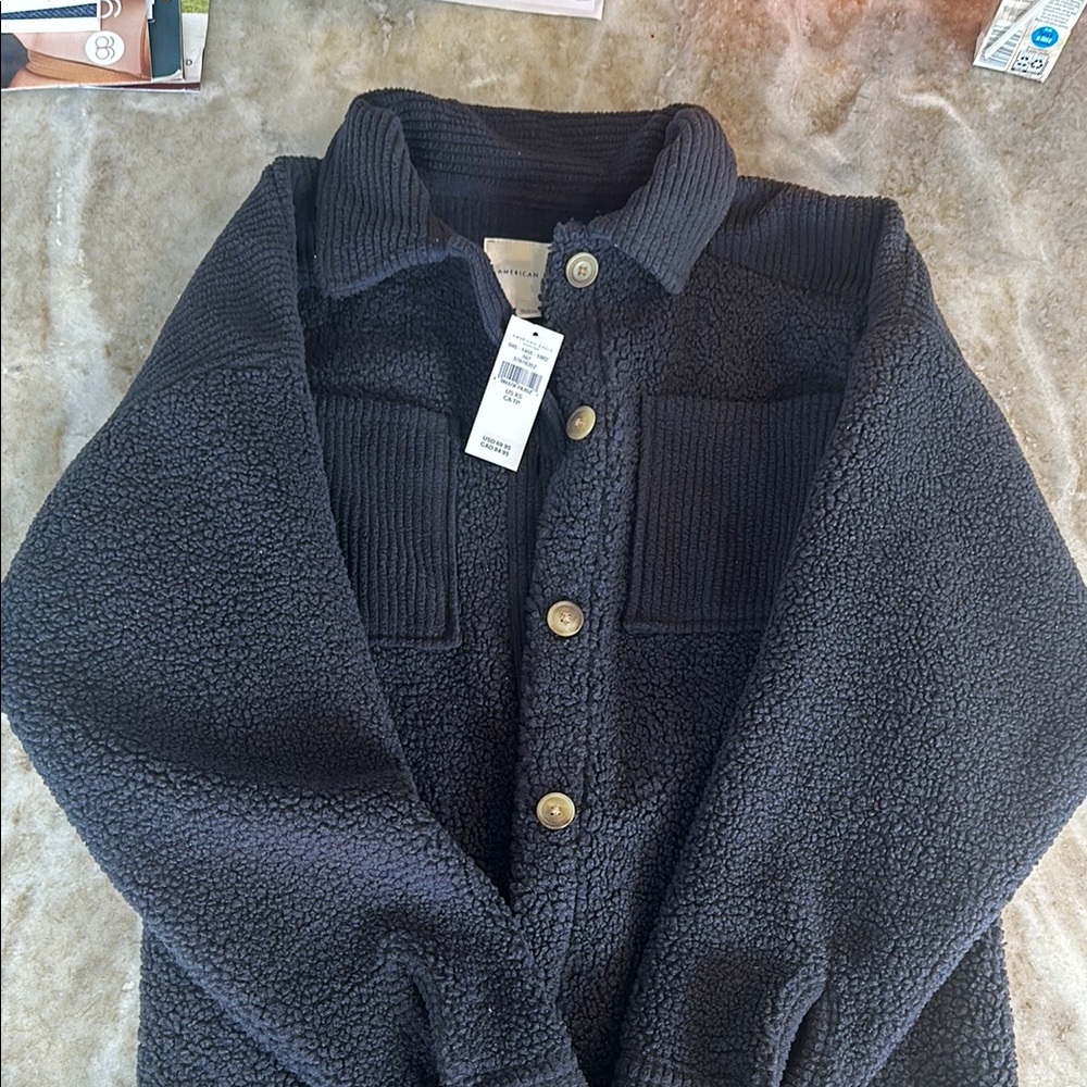 American Eagle Cozy Black Sherpa Jacket Size XS